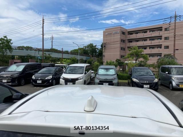 Toyota YARIS 2020-03 8318320-6