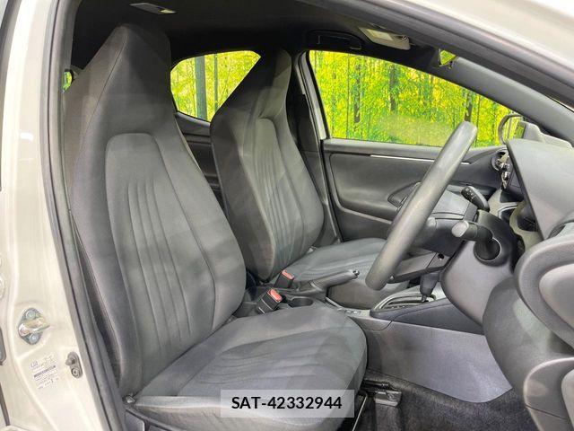 Toyota YARIS 2021-07 8318315-7