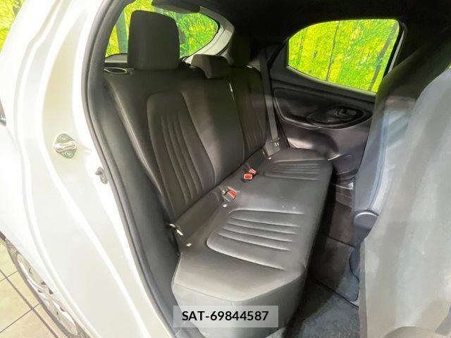Toyota YARIS 2021-07 8318317-9