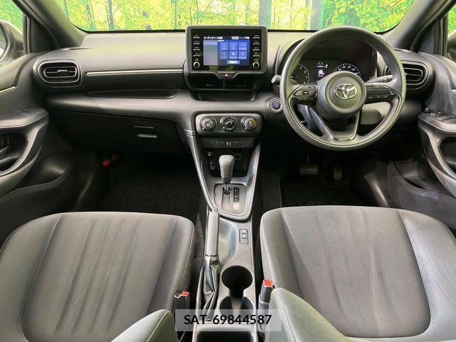 Toyota YARIS 2021-07 8318317-1