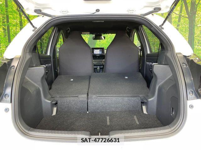 Toyota YARIS 2021-07 8318316-9