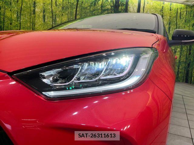 Toyota YARIS 2020-03 8318310-11