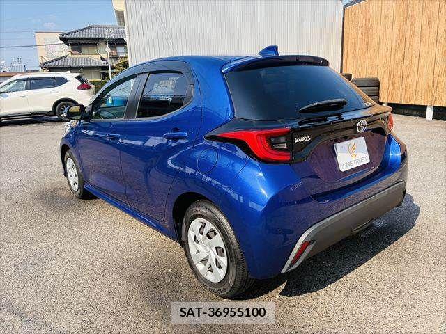 Toyota YARIS 2021-02 8318312-18