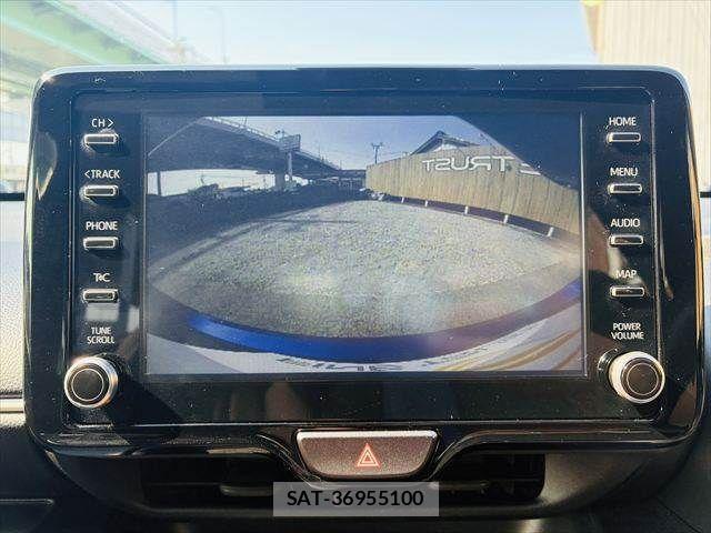 Toyota YARIS 2021-02 8318312-5