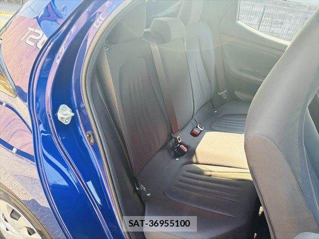 Toyota YARIS 2021-02 8318312-8