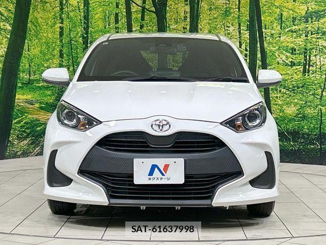 Toyota YARIS 2021-06 8318314-13