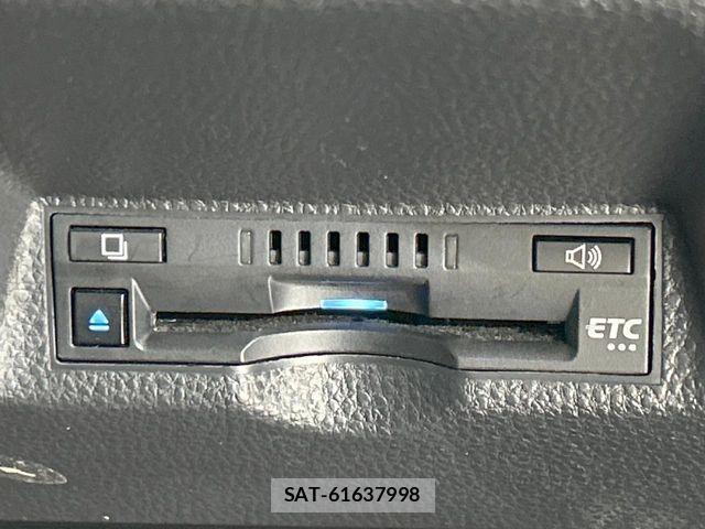 Toyota YARIS 2021-06 8318314-6