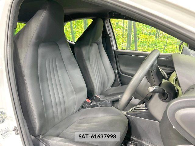 Toyota YARIS 2021-06 8318314-7