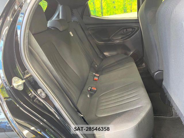 Toyota YARIS 2023-06 8318311-9