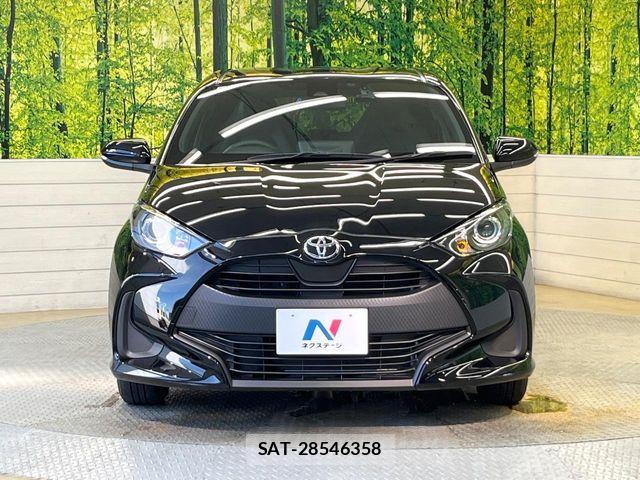 Toyota YARIS 2023-06 8318311-15