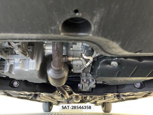 Toyota YARIS 2023-06 8318311-18