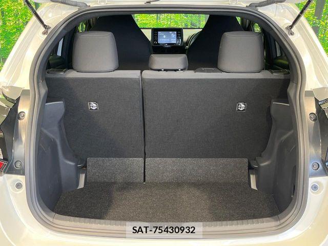 Toyota YARIS 2022-01 8338654-9