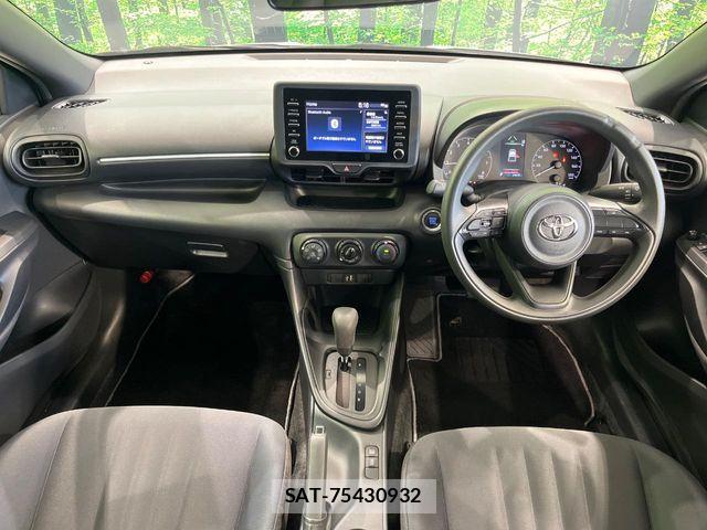 Toyota YARIS 2022-01 8338654-1