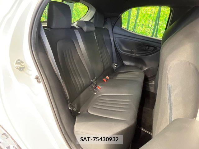 Toyota YARIS 2022-01 8338654-8