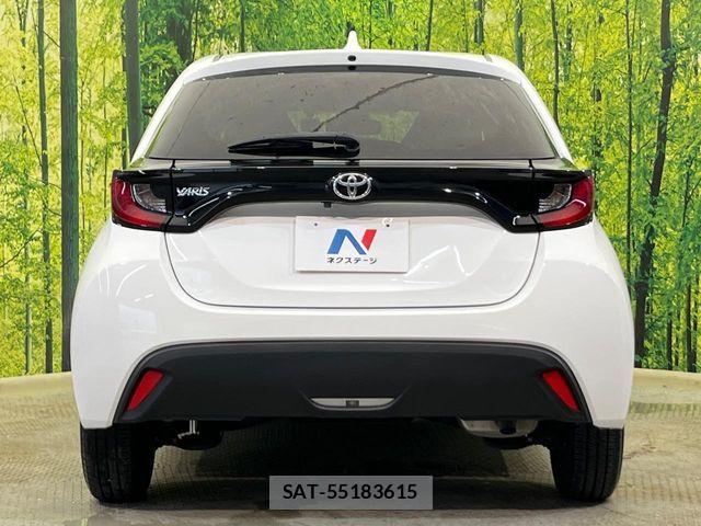 Toyota YARIS 2021-04 8338657-14