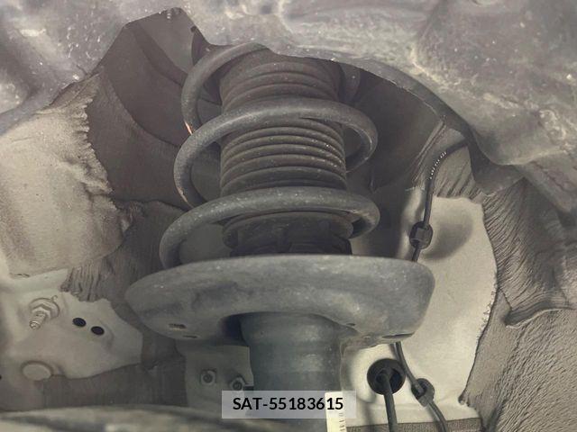 Toyota YARIS 2021-04 8338657-19