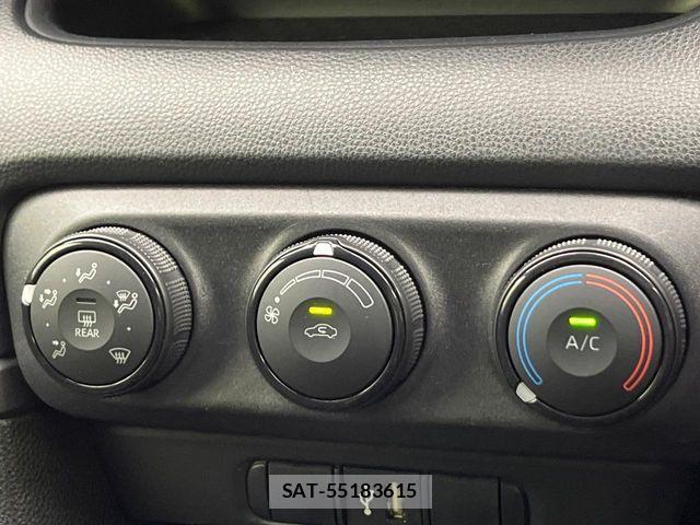 Toyota YARIS 2021-04 8338657-7