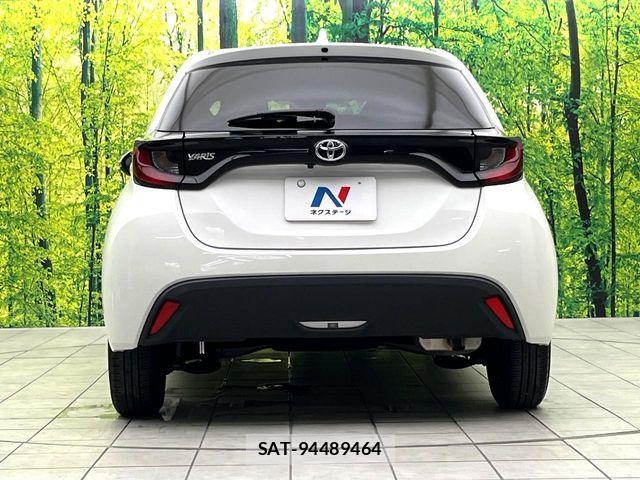 Toyota YARIS 2023-07 8334904-14