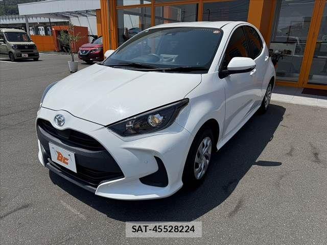 Toyota YARIS 2021-07 8338658-9