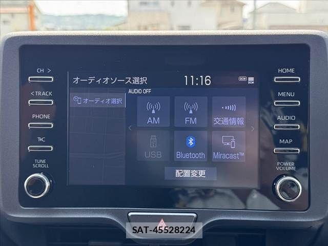 Toyota YARIS 2021-07 8338658-22