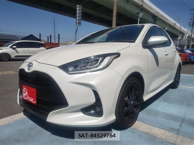Toyota YARIS 2021-08 8338652-9