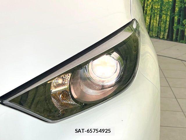 Toyota YARIS 2023-06 8338653-11