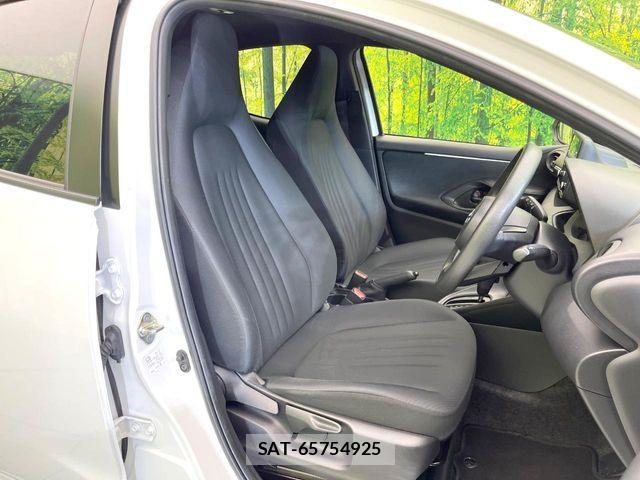 Toyota YARIS 2023-06 8338653-7