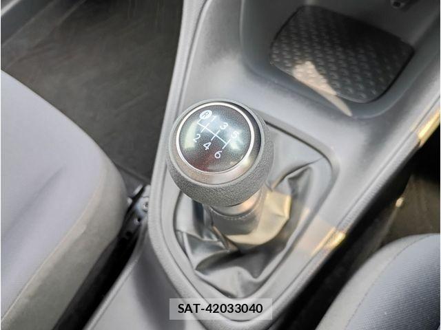 Toyota YARIS 2021-08 8338660-12