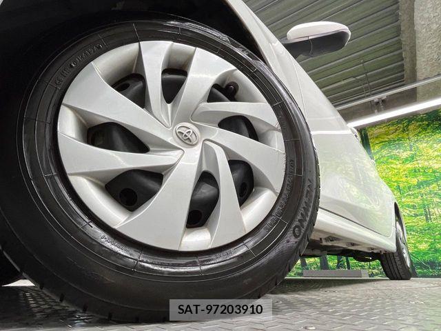 Toyota YARIS 2021-07 8338656-12