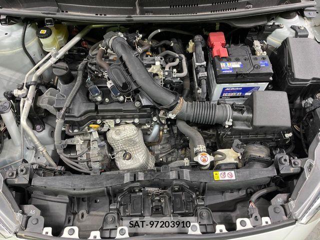 Toyota YARIS 2021-07 8338656-17