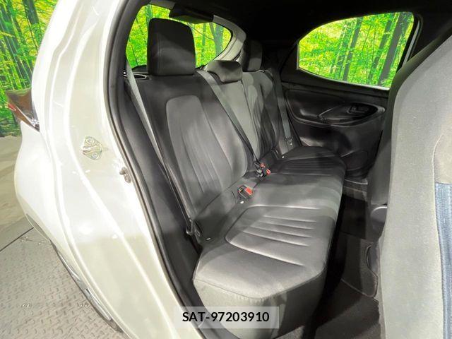 Toyota YARIS 2021-07 8338656-8