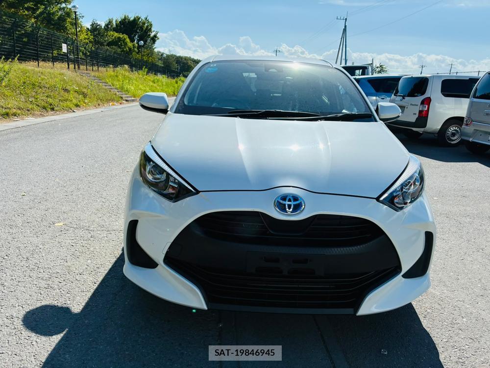 Toyota YARIS 2020-08 8217016-7
