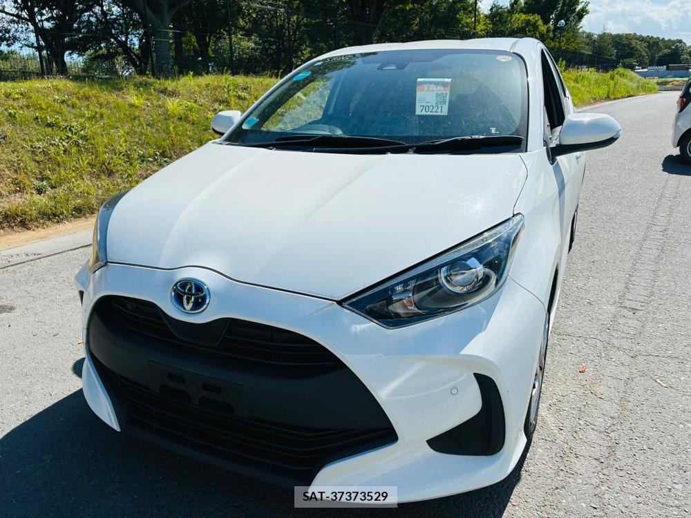 Toyota YARIS 2020-06 8240834-0