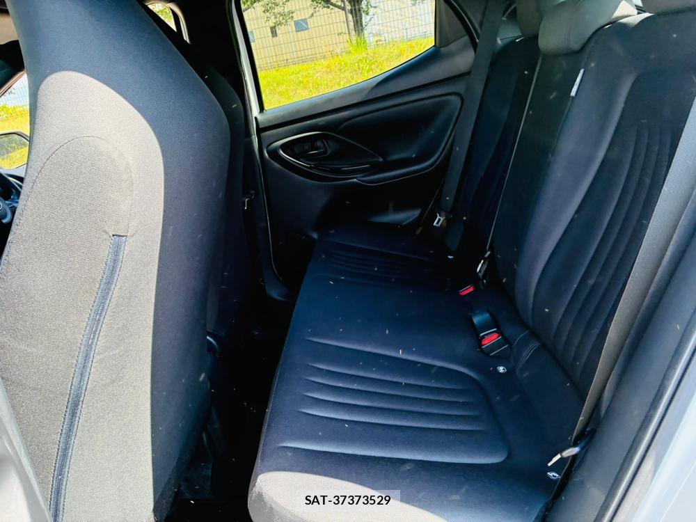 Toyota YARIS 2020-06 8240834-9