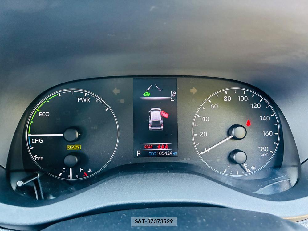 Toyota YARIS 2020-06 8240834-15