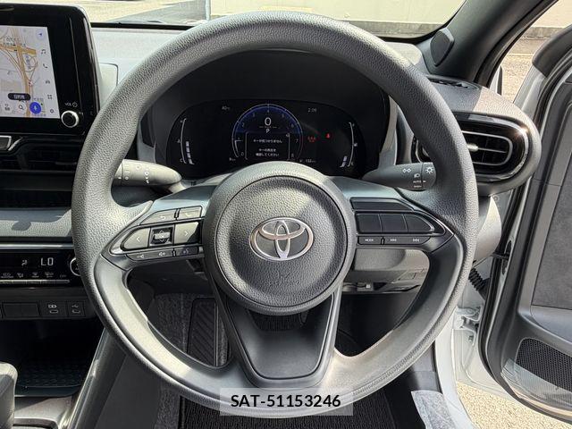 Toyota YARIS 2026-07 8355950-20