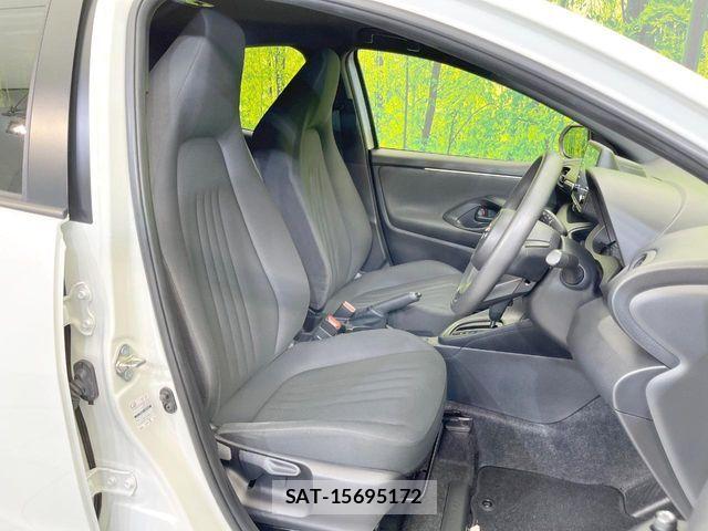 Toyota YARIS 2022-02 8355951-6