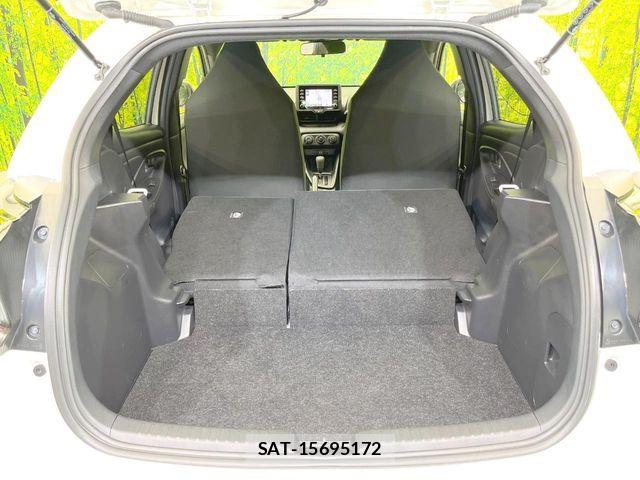 Toyota YARIS 2022-02 8355951-8