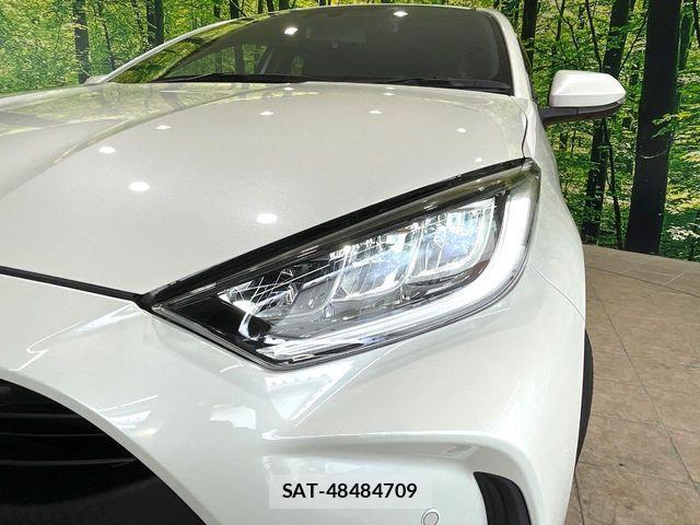 Toyota YARIS 2020-10 8355953-11