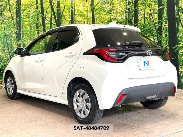 Toyota YARIS 2020-10 8355953-16