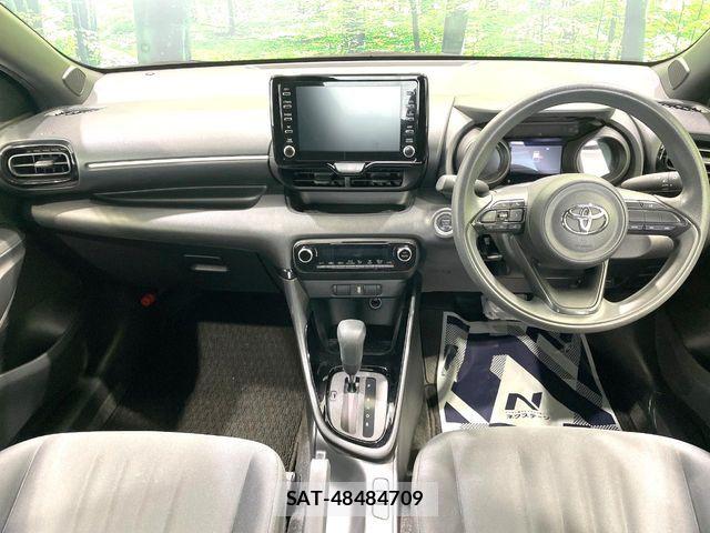 Toyota YARIS 2020-10 8355953-1