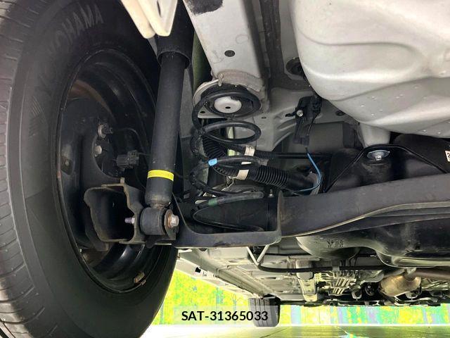 Toyota YARIS 2021-07 8369983-19