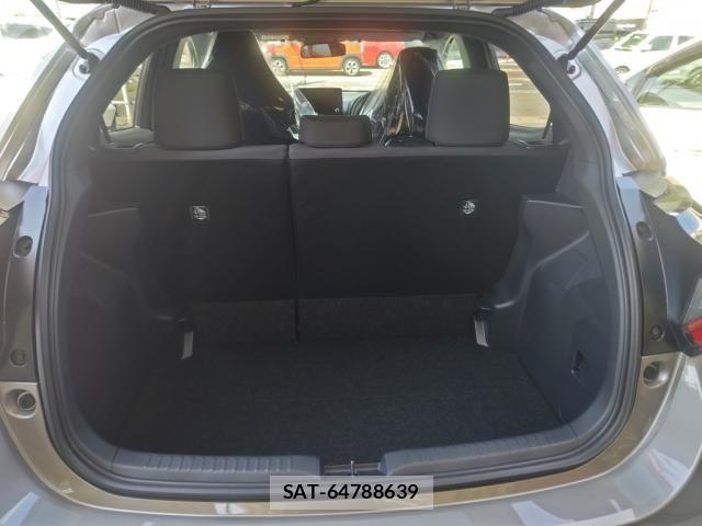 Toyota YARIS 2026-05 8369973-1