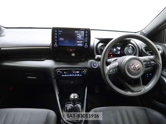 Toyota YARIS 2022-03 8369977-2