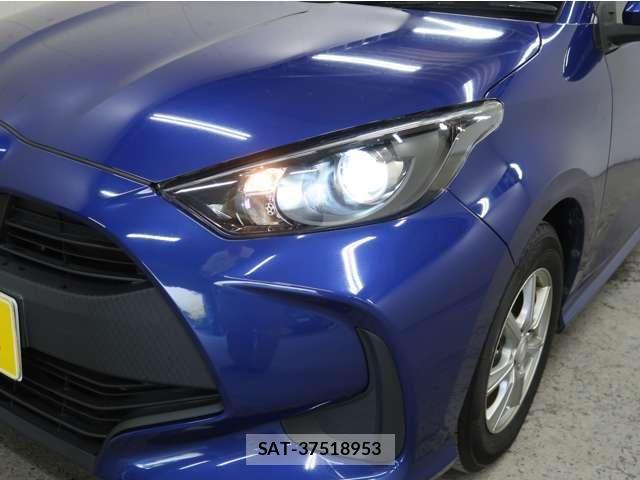 Toyota YARIS 2020-10 8369988-16