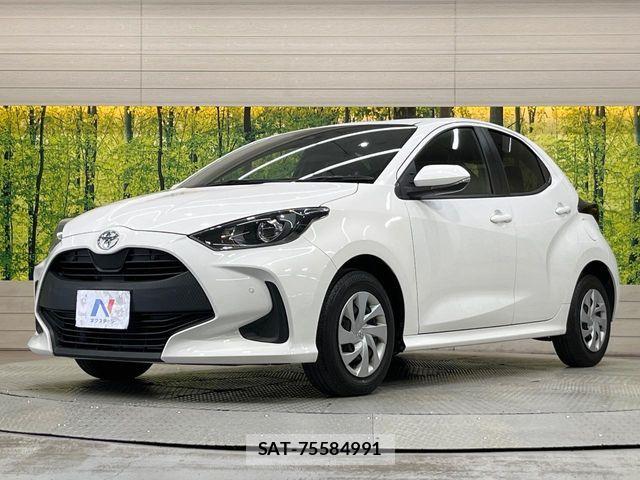 Toyota YARIS 2021-08 8369984-15