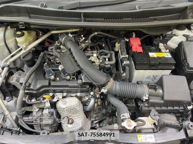 Toyota YARIS 2021-08 8369984-17
