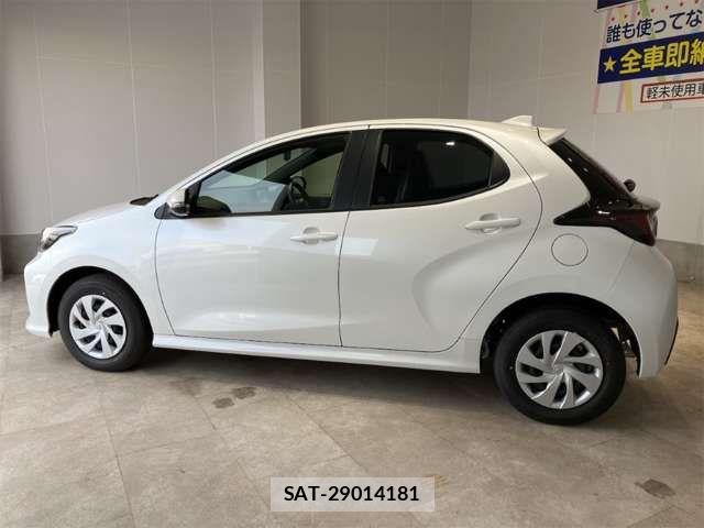 Toyota YARIS 2024-12 8369975-10
