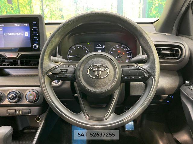 Toyota YARIS 2021-07 8369985-10