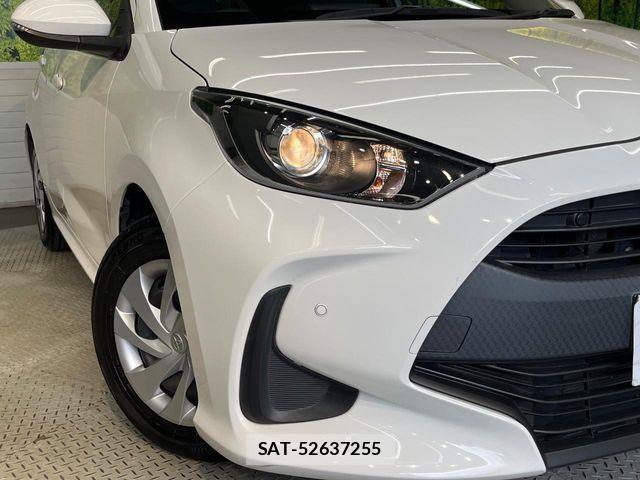 Toyota YARIS 2021-07 8369985-11